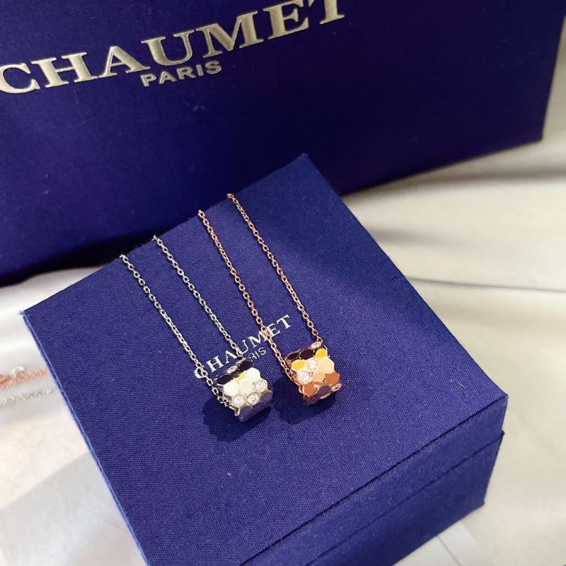 CHAUMET